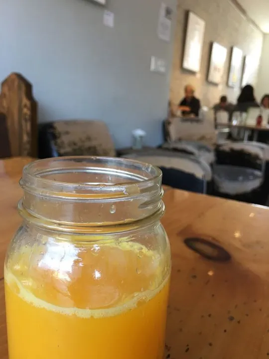Studio macro photograph of orange juice