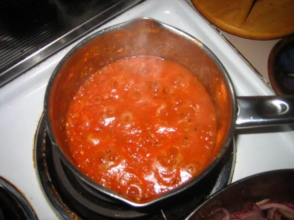 Studio macro photograph of pizza sauce