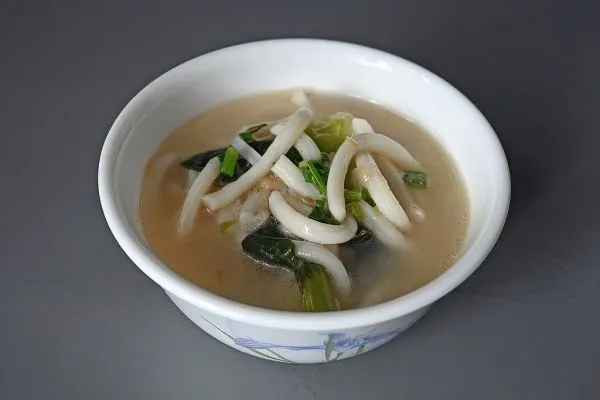 Studio macro photograph of udon noodles